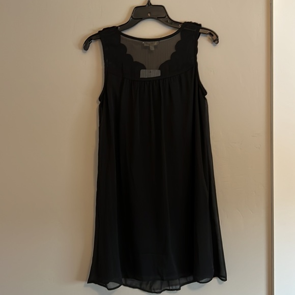 Love Fire Brand- Black Chiffon sleeveless dress w/lace detail on top. - Picture 3 of 3